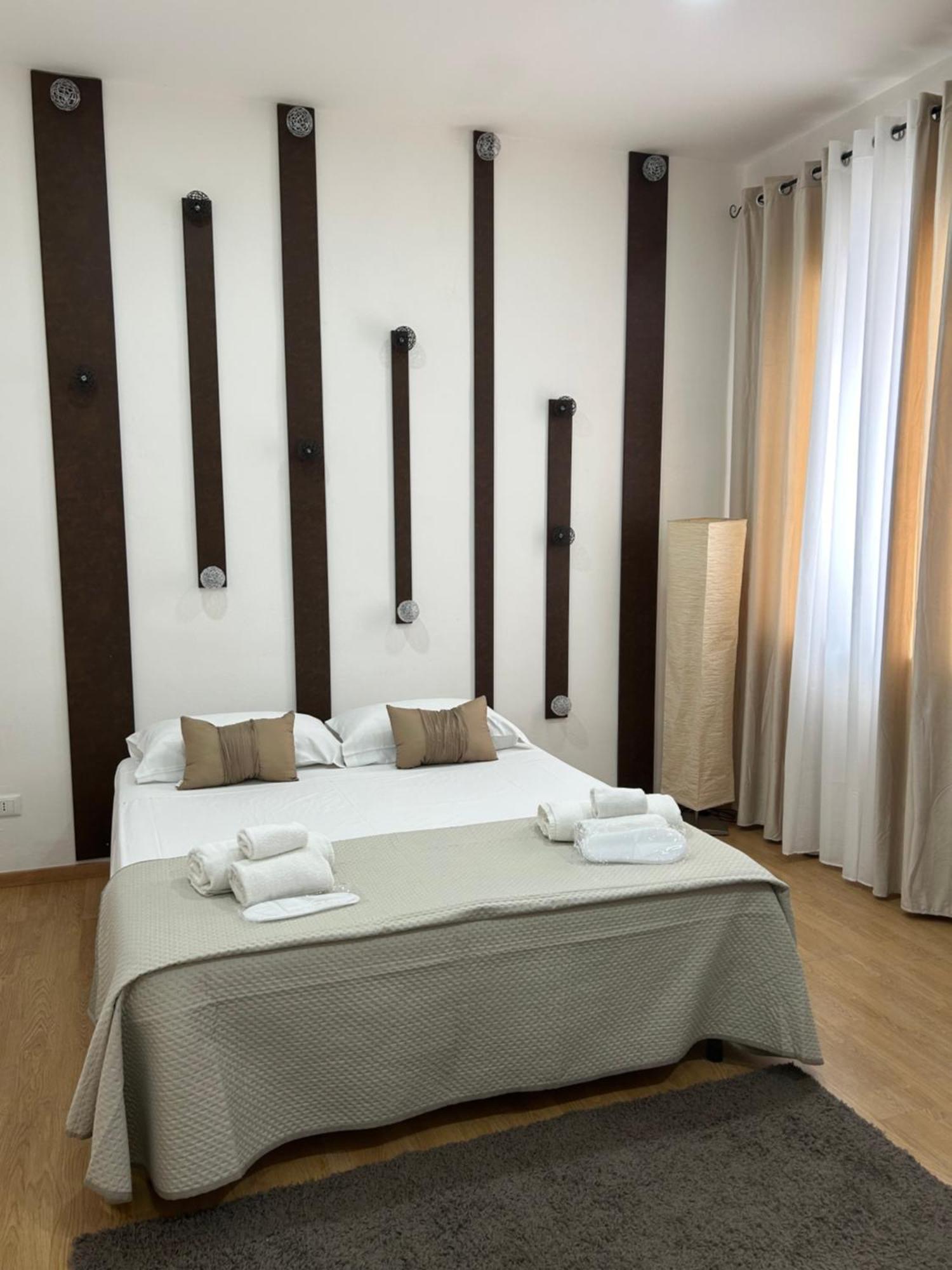 Ferienwohnung Brimiky House Syrakus Exterior foto